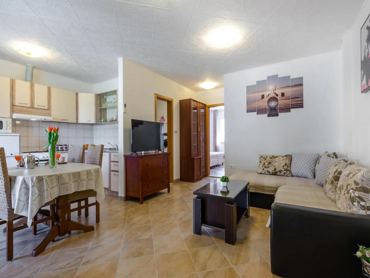 Prlender Apartment Cibaca Экстерьер фото